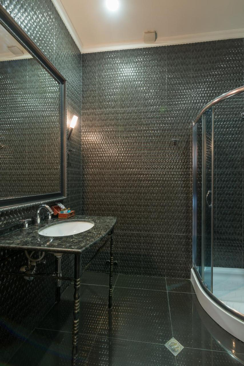 Garden View Hotel Tbilisi Ngoại thất bức ảnh
