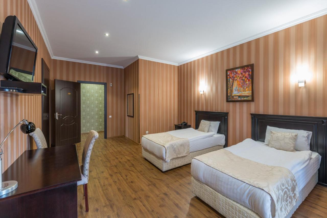 Garden View Hotel Tbilisi Ngoại thất bức ảnh