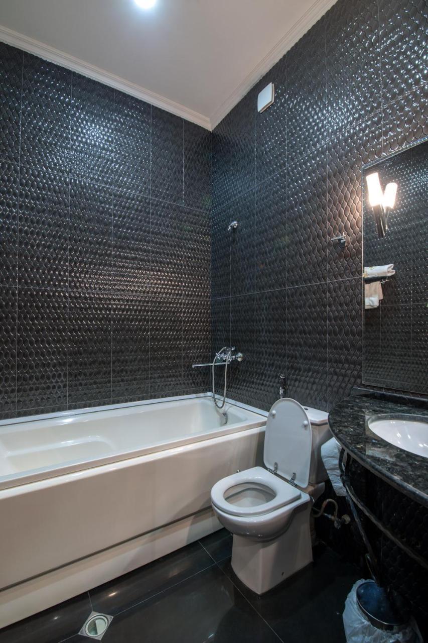 Garden View Hotel Tbilisi Ngoại thất bức ảnh