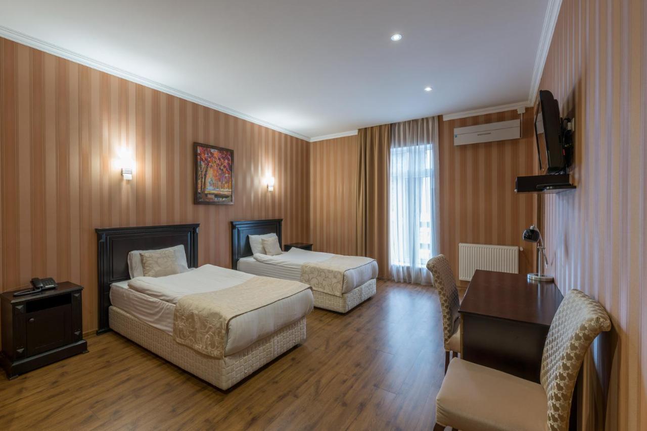 Garden View Hotel Tbilisi Ngoại thất bức ảnh