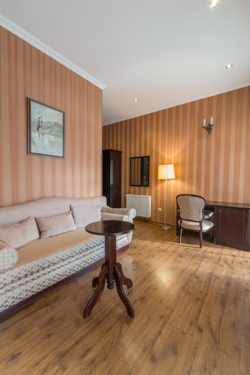 Garden View Hotel Tbilisi Ngoại thất bức ảnh