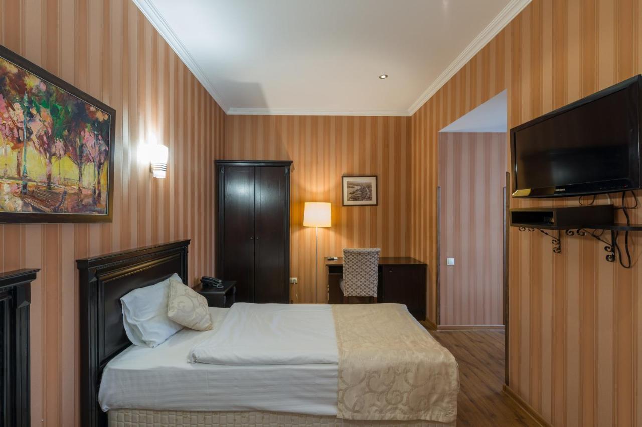 Garden View Hotel Tbilisi Ngoại thất bức ảnh