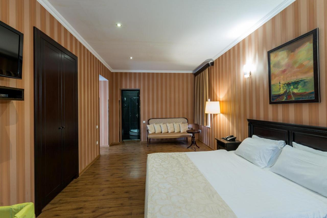 Garden View Hotel Tbilisi Ngoại thất bức ảnh