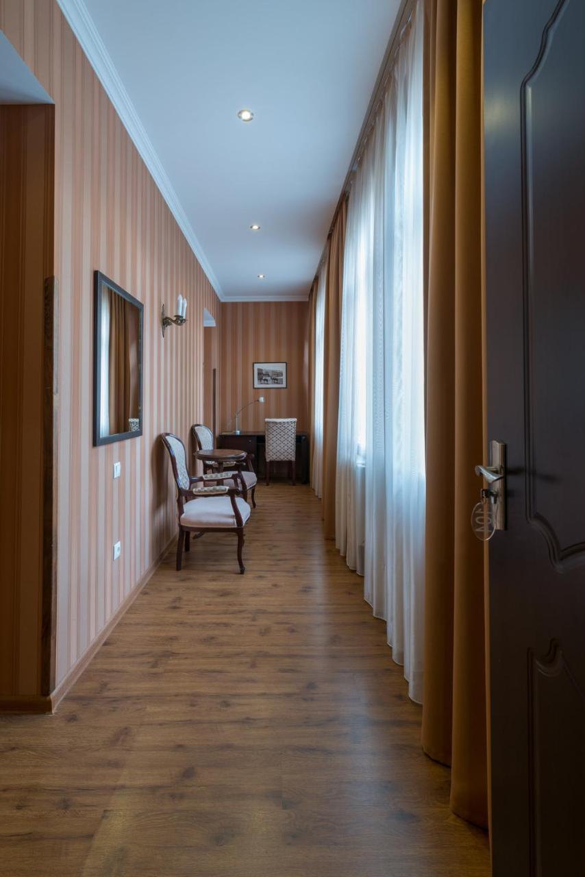 Garden View Hotel Tbilisi Ngoại thất bức ảnh